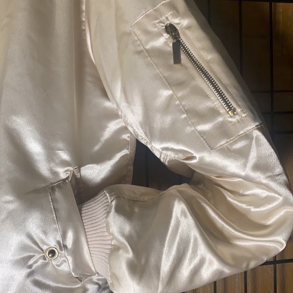 BOOHOO Satin Bomber Jacket - Picture 2 of 8